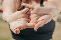 ESL Vocab - knuckle 